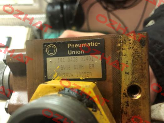 101 0438 02401 PNEUMATIC UNION